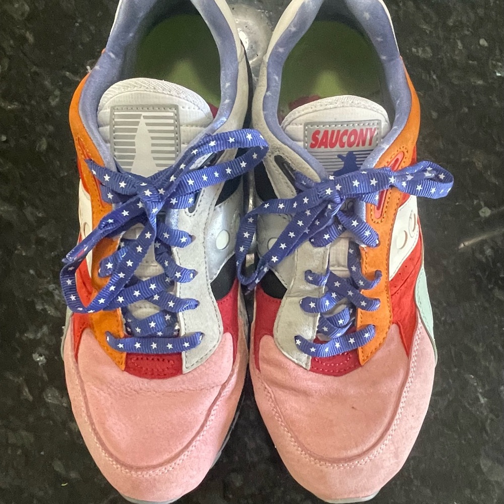 Men’s Size 10.5 - Saucony Shadow 6000 Space Flight Sneaker Rare